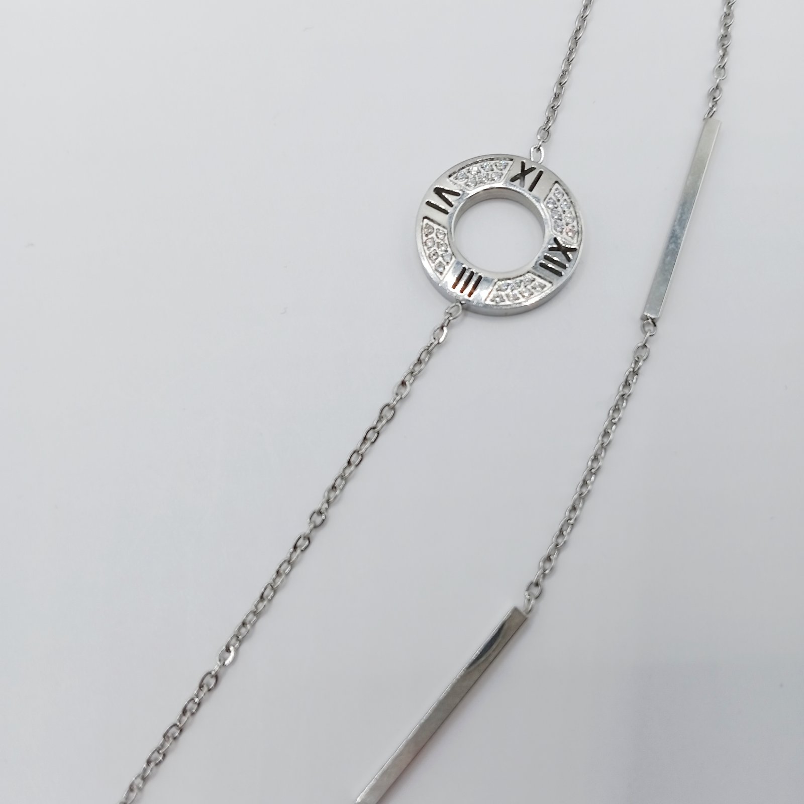 γυναικείο βραχιόλι από ανοξείδωτο ατσάλιι γυναικείο βραχιόλι από ανοξείδωτο ατσάλιι