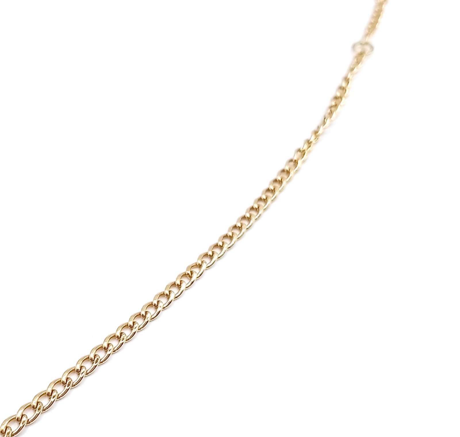 βραχιόλι αλυσίδα από επιχρυσωμένο ανοξείδωτο ατσάλι. βραχιόλι αλυσίδα από επιχρυσωμένο ανοξείδωτο ατσάλι.