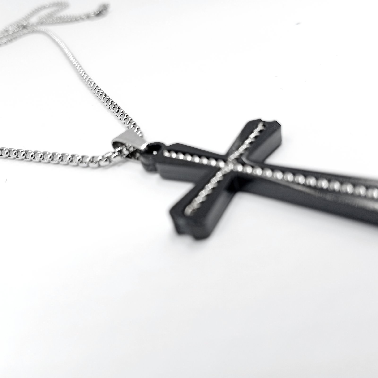 Ανδρικός Σταυρός Black Steel – Ατσάλινος - Image 3 Ανδρικός Σταυρός Black Steel – Ατσάλινος - Image 3