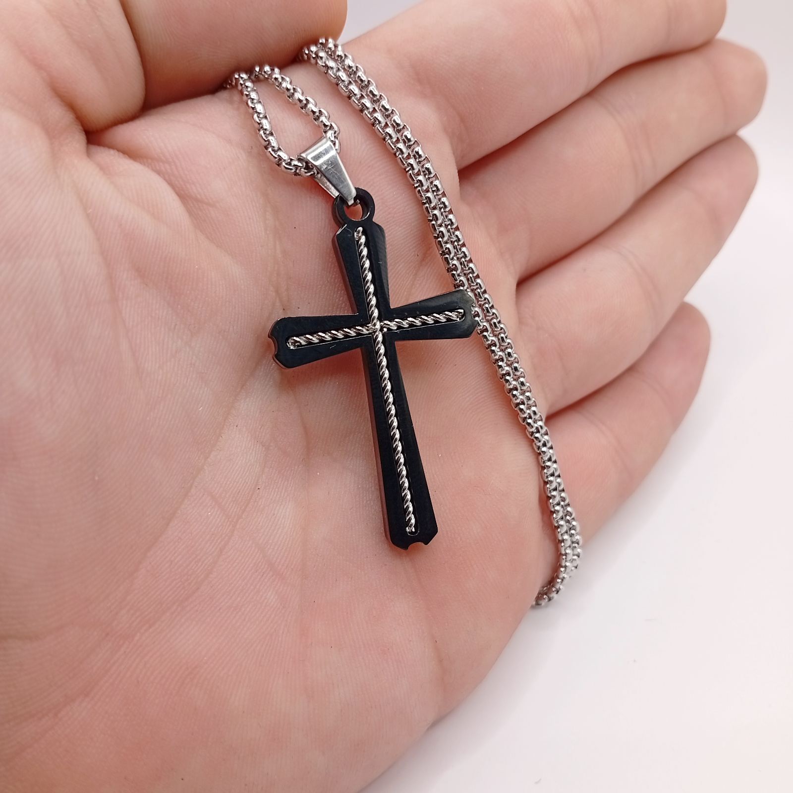 Ανδρικός Σταυρός Black Steel – Ατσάλινος - Image 4 Ανδρικός Σταυρός Black Steel – Ατσάλινος - Image 4