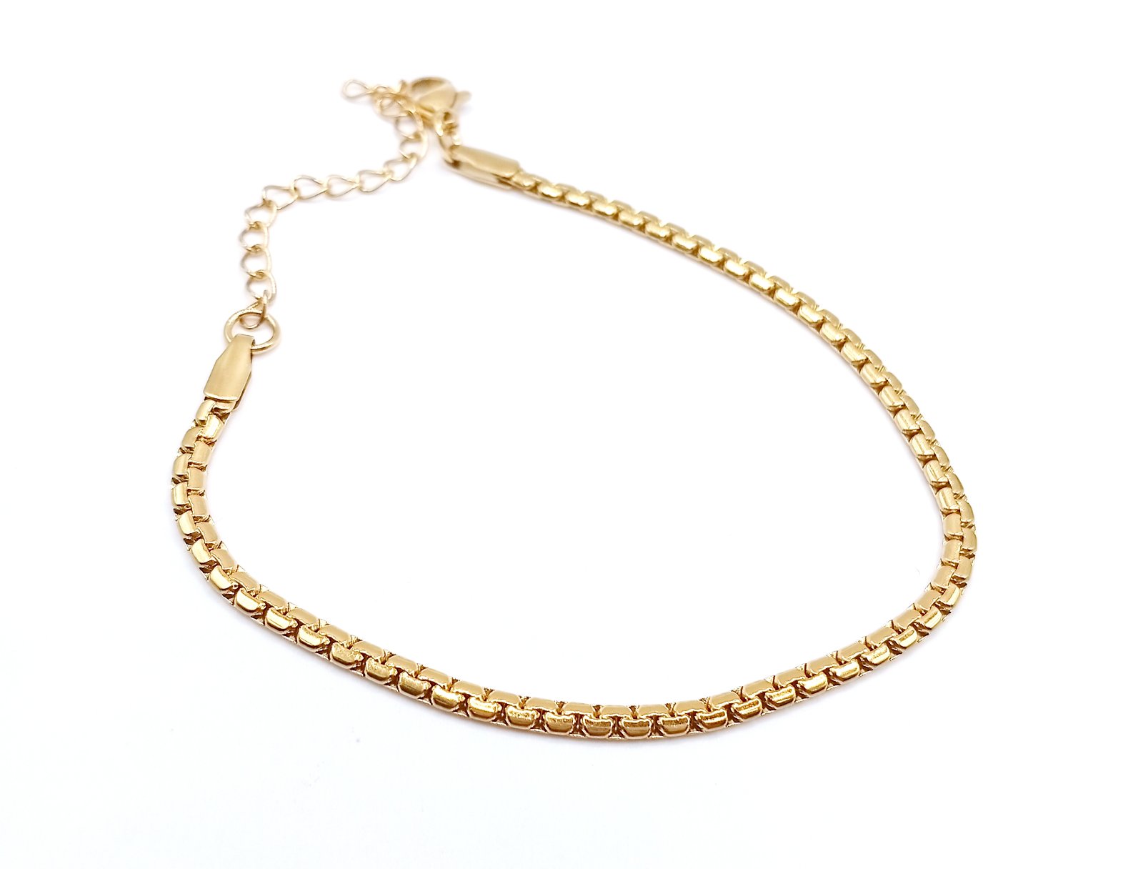 Γυναικείο επιχρυσωμένο βραχιόλι από ανοξείδωτο ατσάλι Γυναικείο επιχρυσωμένο βραχιόλι από ανοξείδωτο ατσάλι