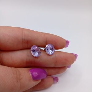 Ατσαλίνα καρφωτά σκουλαρίκια με πέτρα σε λιλά απόχρωση - Εικόνα 3