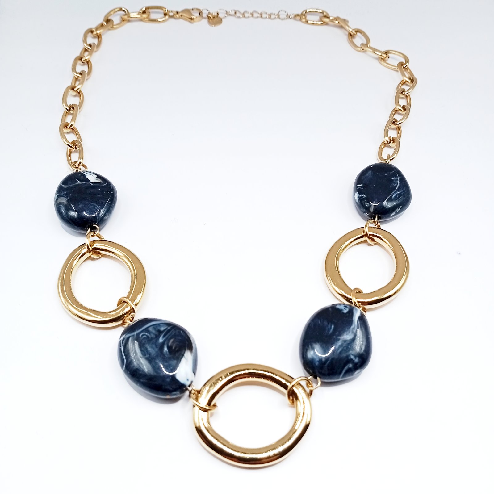 Κολιέ Gold Chain με Μαρμαρέ Μπλε Πέτρες - Image 4 Κολιέ Gold Chain με Μαρμαρέ Μπλε Πέτρες - Image 4