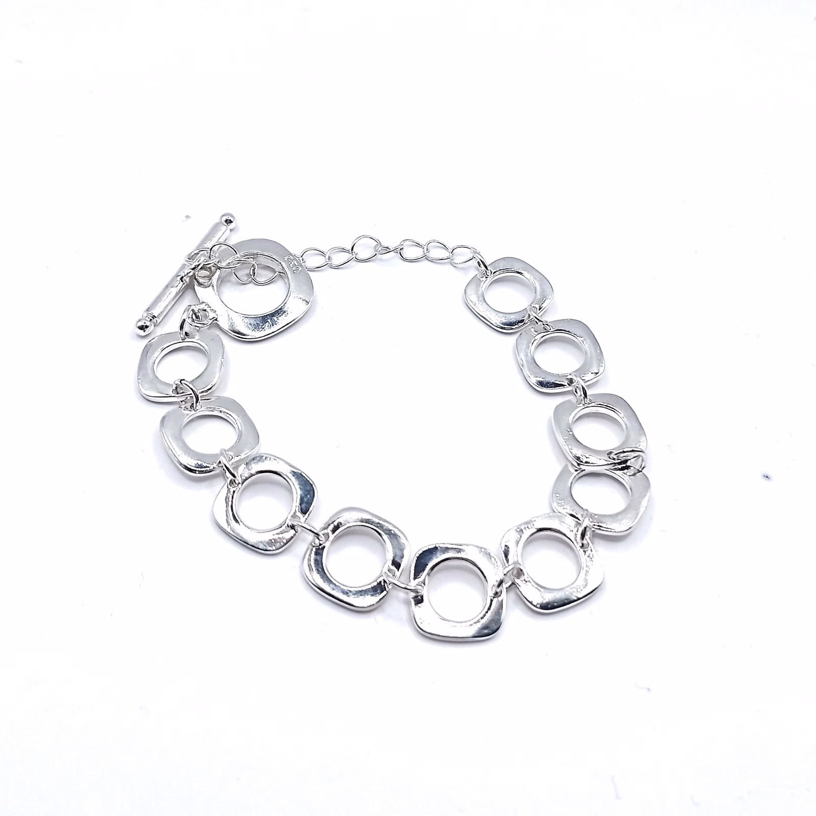 Ασημένιο βραχιόλι 925 με γεωμετρικούς κρίκους Ασημένιο βραχιόλι 925 με γεωμετρικούς κρίκους