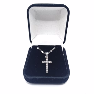 Ασημένιος σταυρός με συνθετικά ζιρκόν (925) - Εικόνα 1 Ασημένιος σταυρός με συνθετικά ζιρκόν (925) - Εικόνα 1