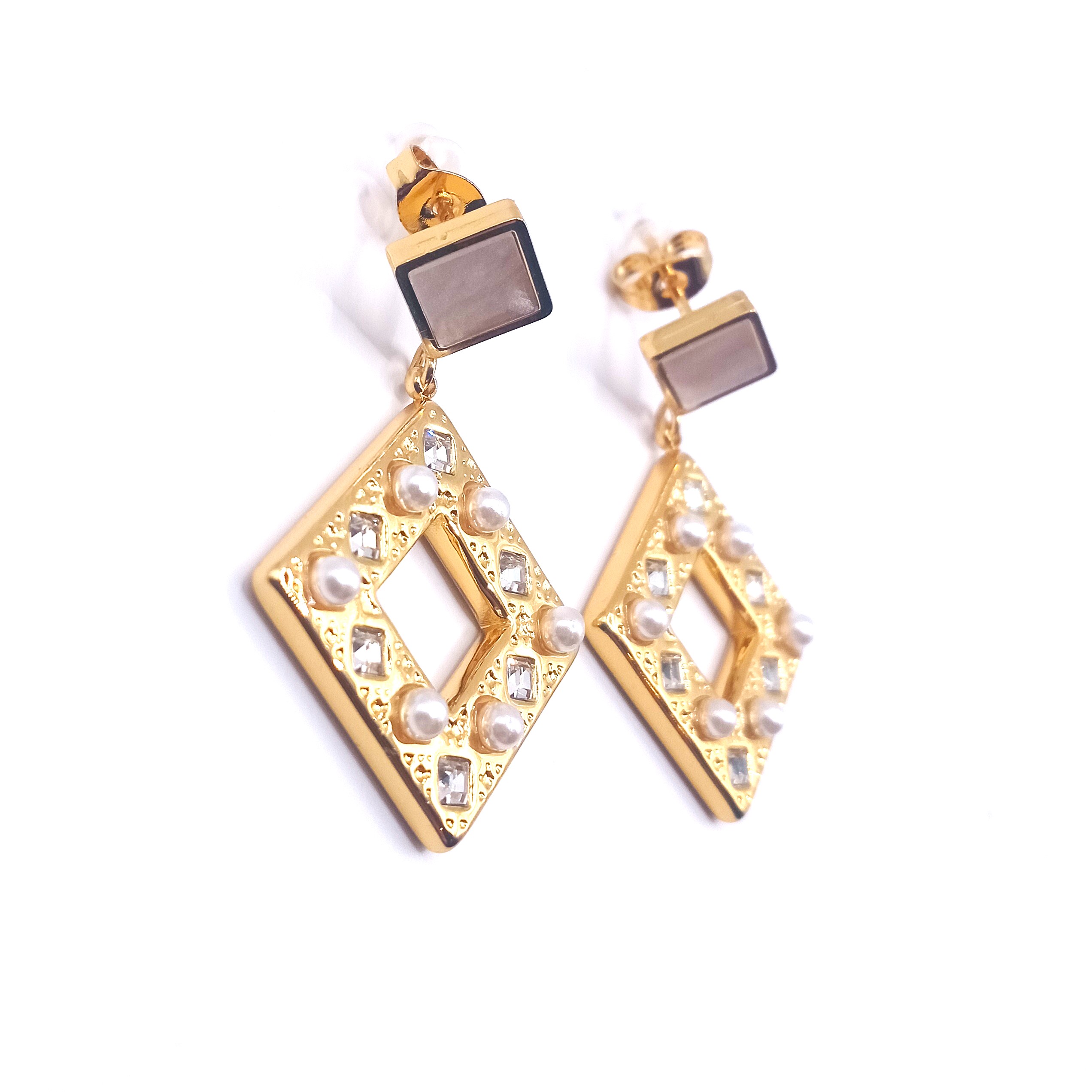 Χρυσά κρεμαστά σκουλαρίκια από ανοξείδωτο ατσάλι με πέρλες & ζιρκόν - Image 3 Χρυσά κρεμαστά σκουλαρίκια από ανοξείδωτο ατσάλι με πέρλες & ζιρκόν - Image 3