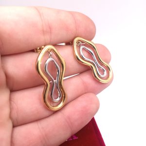 Χρυσά & ασημί κρεμαστά σκουλαρίκια με κυματιστό σχέδιο - Εικόνα 6 Χρυσά & ασημί κρεμαστά σκουλαρίκια με κυματιστό σχέδιο - Εικόνα 6