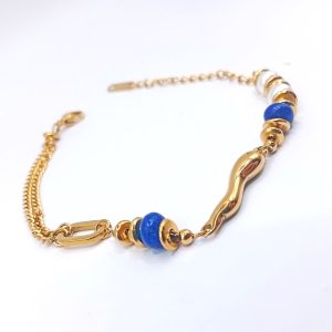 Γυναικείο επιχρυσωμένο βραχιόλι με μπλε & περλέ λεπτομέρειες - Εικόνα 1 Γυναικείο επιχρυσωμένο βραχιόλι με μπλε & περλέ λεπτομέρειες - Εικόνα 1