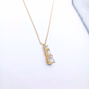 Κολιέ Triple Moissanite από επίχρυσο ασήμι 925 με μοϊσανίτες 1,8ct - Εικόνα 4