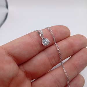 Μονόπτερο κολιέ από ασήμι 925 και Μοϊσανίτη 1ct - Εικόνα 5 Μονόπτερο κολιέ από ασήμι 925 και Μοϊσανίτη 1ct - Εικόνα 5