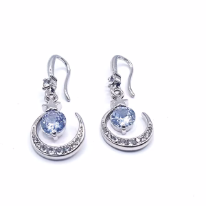 Ασημένια σκουλαρίκια φεγγάρι με μπλε πέτρα