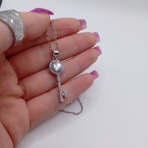 Γυναικείο Κολιέ Κλειδί από Ασήμι 925 με Ιδιαίτερη Λάμψη - Εικόνα 9 Γυναικείο Κολιέ Κλειδί από Ασήμι 925 με Ιδιαίτερη Λάμψη - Εικόνα 9