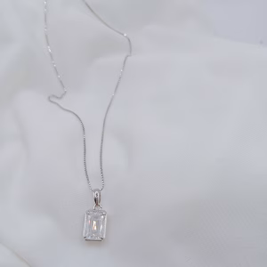 Γυναικείο Κολιέ Solitaire 1ct με Moissanite Emerald Cut - Εικόνα 3